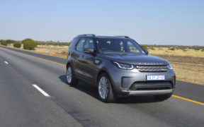 Land Rover Discovery mue en SUV | business-magazine.mu